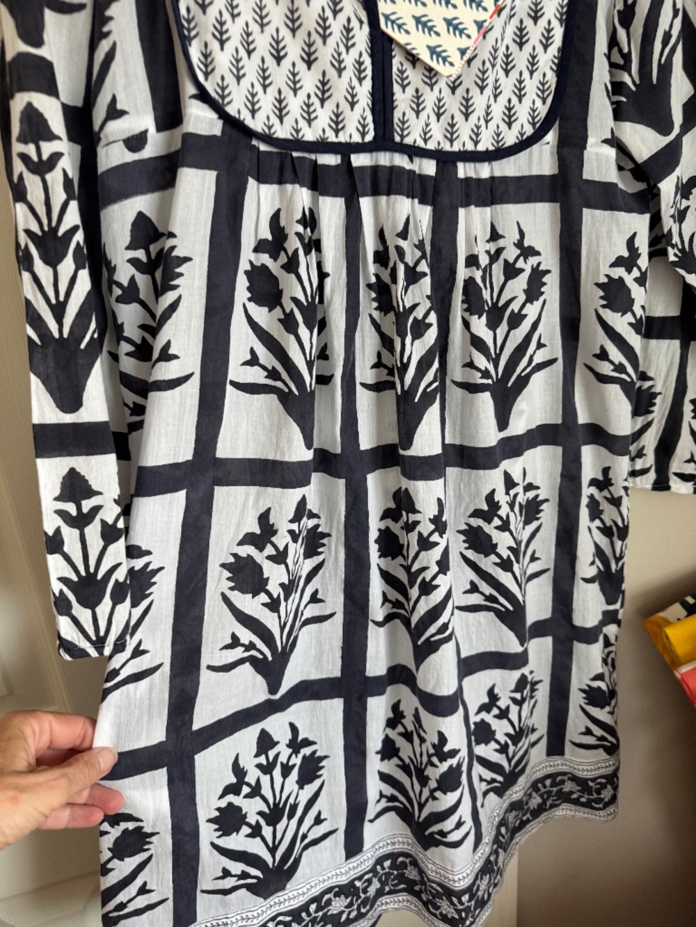 SZ BLOCKPRINTS, HAND BLOCKED/PRINTED, JAIPUR DRESS IN NAVY PALLADIO GRID - Picture 8 of 16